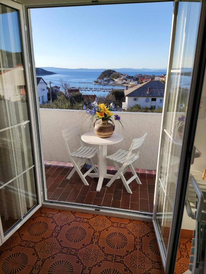 Kuca Carmen Otel Rab Town Dış mekan fotoğraf