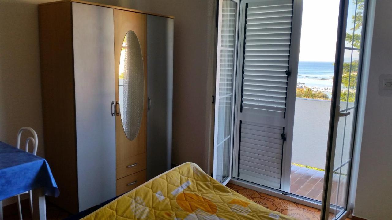 Kuca Carmen Otel Rab Town Dış mekan fotoğraf